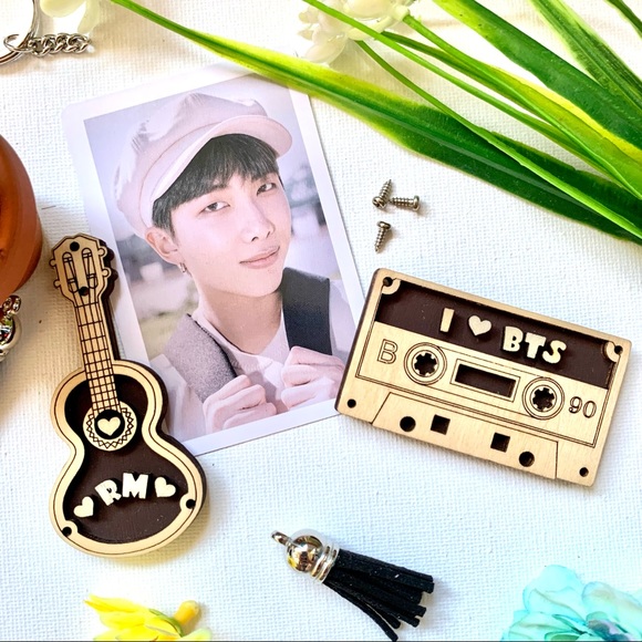BTS RM -Wooden Guitar 3D Fridge Magnet or Keychain - Picture 2 of 3